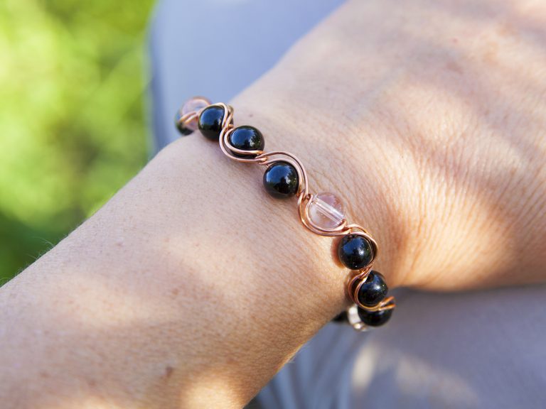 Pulsera amuleto personalizado