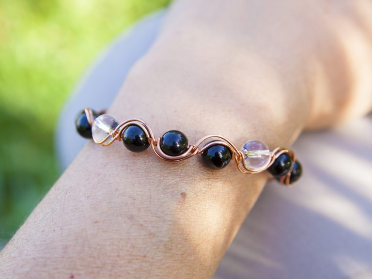 Pulsera amuleto personalizado